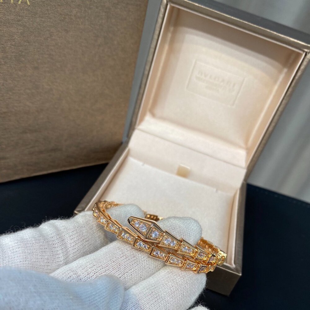 Bulgari inlaid decoration diamond bracelet - Picture 5 of 9